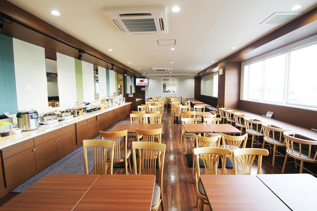 โรงแรมเวสเซล คุมาโมโตะ แอร์พอร์ต Ozu  ภายนอก รูปภาพ